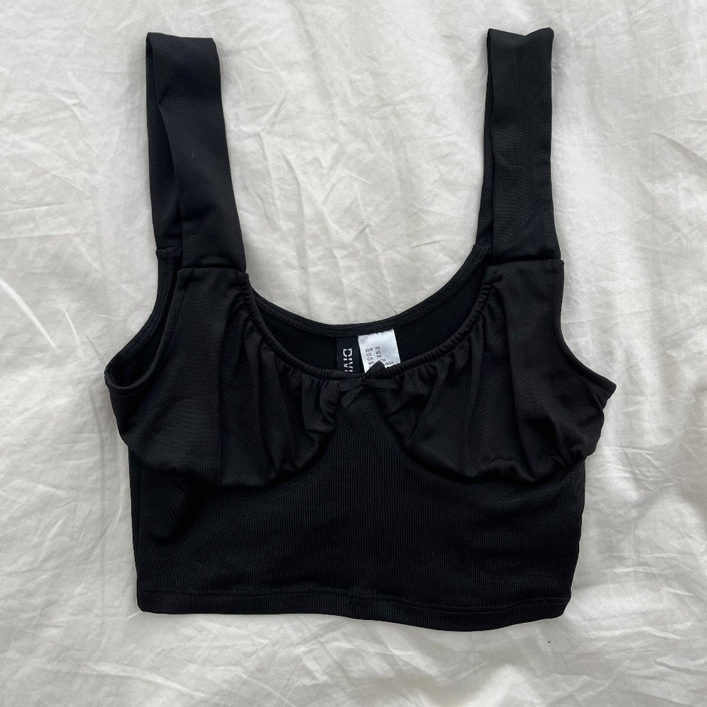 H&M Black Crop Top